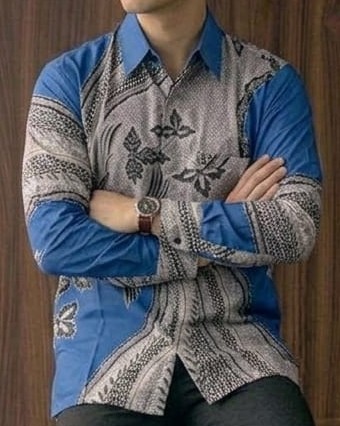 Batik Pria Lengan Panjang